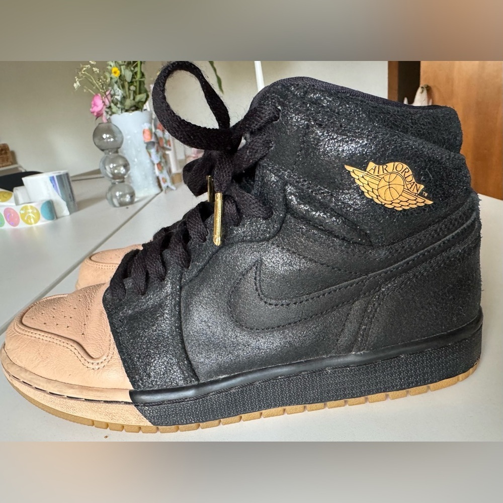 Women’s Nike Air Jordan 1 Retro High Dip Toe Shoes size 8 - Picture 2 of 8
